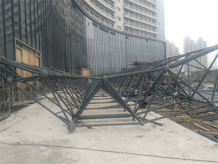 晋城万豪酒店雨棚网架
